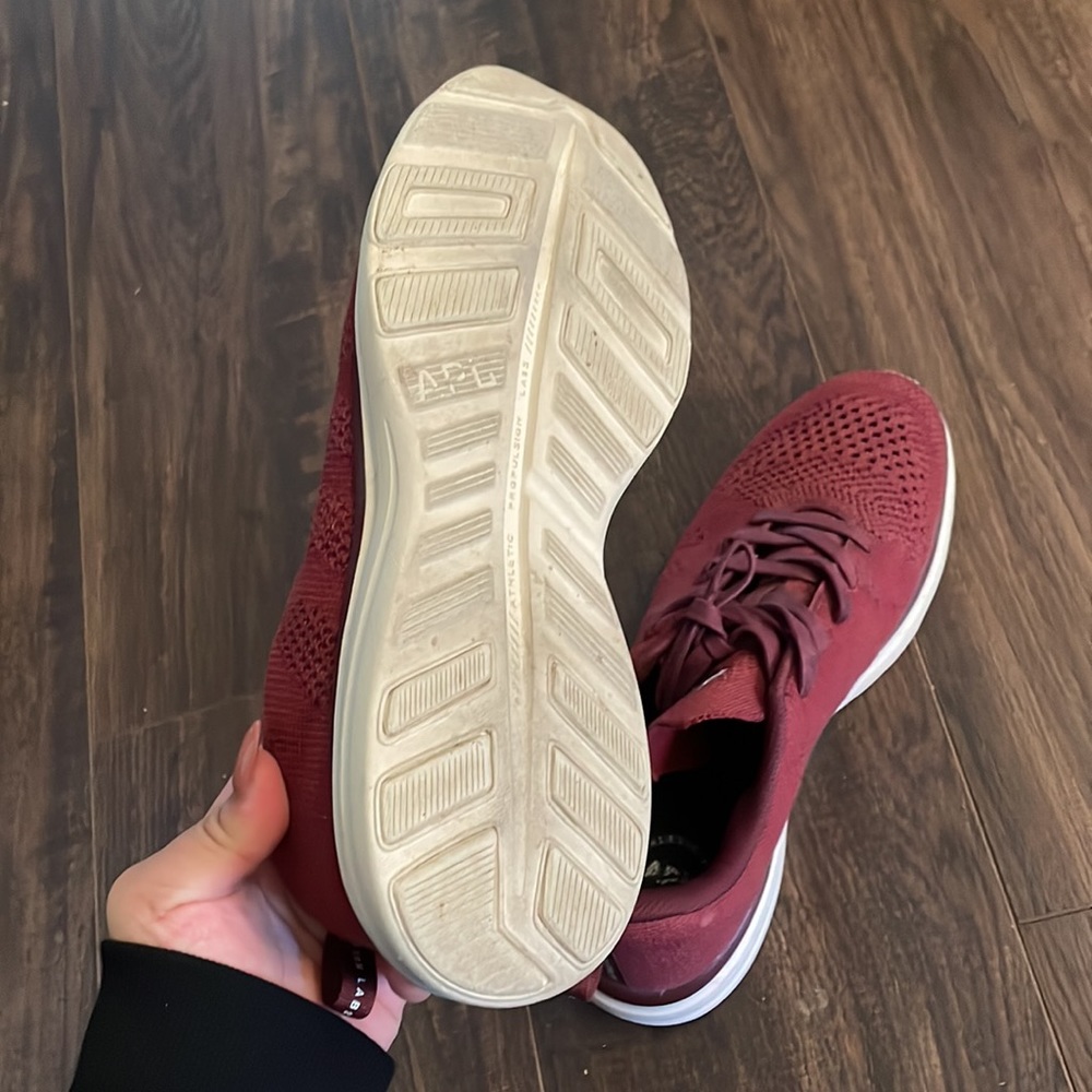 APL Techloom Pro Sneakers, Burgundy - Picture 8 of 8